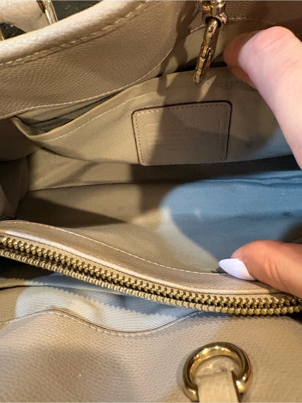 Coach bag - Picture 7 of 10